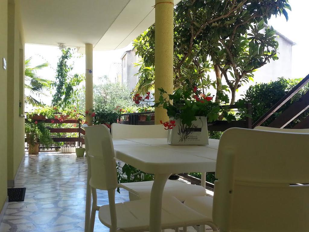 Apartment Perunika Zadar